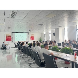 訂單激增保交付——安徽英特麗電子開(kāi)展新員工入職強(qiáng)化培訓(xùn)